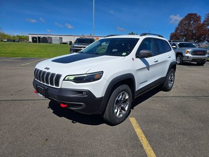 Used 2019 Jeep Cherokee Trailhawk w/ Cold Weather Group