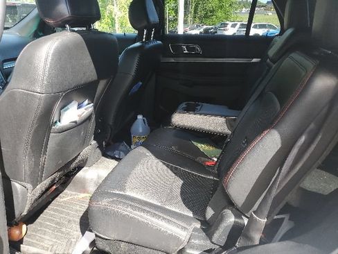 Used 2017 Ford Explorer Sport AWD/4WD image 12