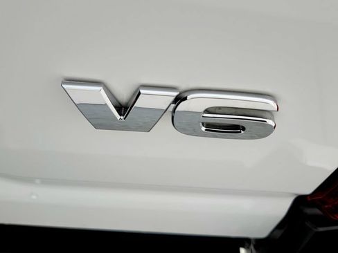 Certified 2023 Toyota Tacoma SR5 AWD/4WD image 14