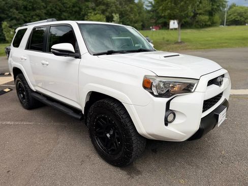 Used 2016 Toyota 4Runner Trail Premium AWD/4WD image 8
