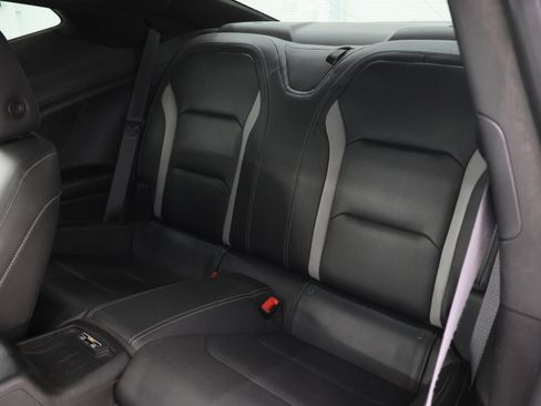 Used 2017 Chevrolet Camaro SS RWD image 41