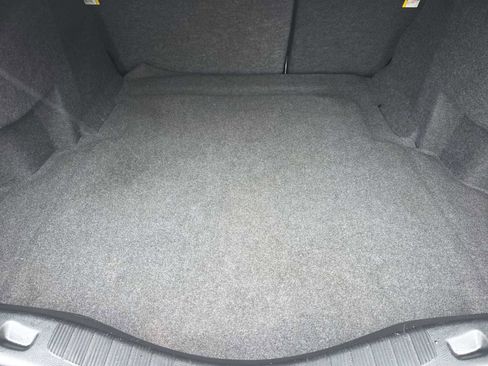 Used 2017 Ford Fusion SE w/ Fusion SE Technology Package image 23