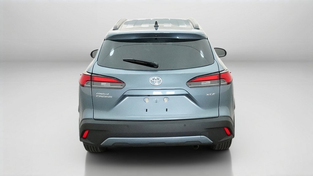 New 2026 Toyota Corolla Cross XLE w/ Convenience Package FWD image 12