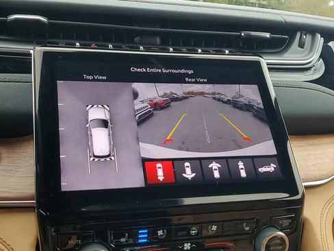 New 2025 Jeep Grand Cherokee L Summit image 31