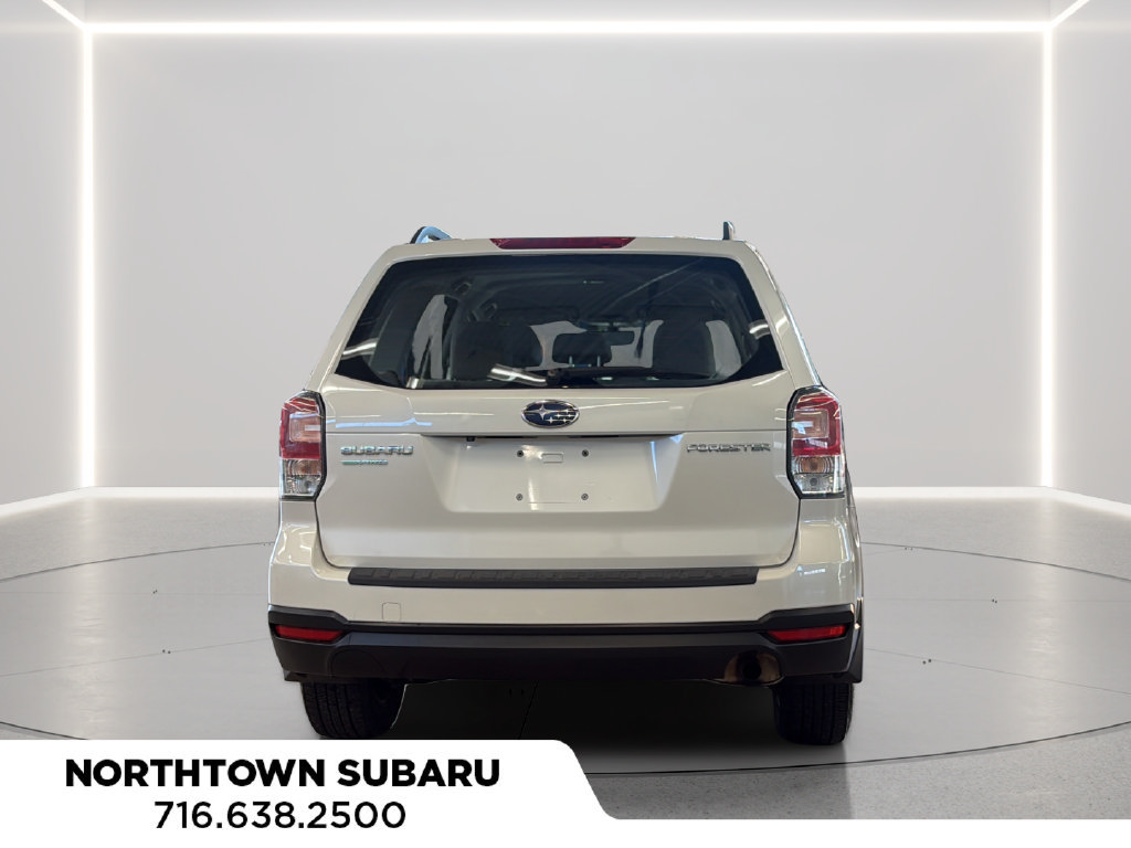 Used 2018 Subaru Forester 2.5i w/ Alloy Wheel Package AWD/4WD image 4