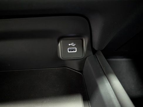 Used 2025 Honda HR-V LX image 21