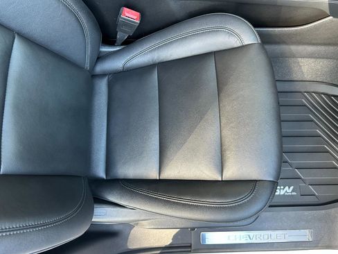 Used 2021 Chevrolet Tahoe Z71 w/ Rear Media and Nav Package image 35