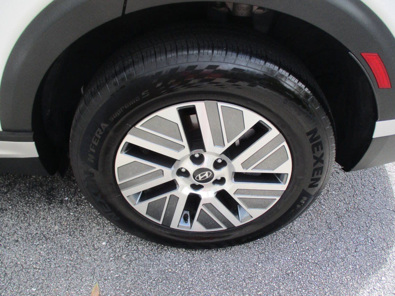 Used 2026 Hyundai Palisade SEL Premium FWD image 37