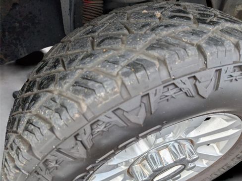 Used 2017 Ford F250 XLT w/ XLT Value Package image 9