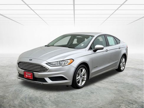 Used 2018 Ford Fusion S image 1