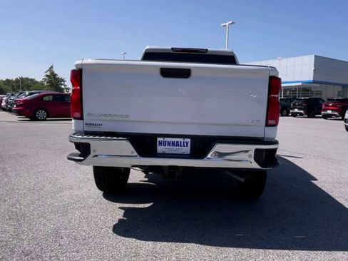 Certified 2024 Chevrolet Silverado 2500 LTZ w/ LTZ Convenience Package image 7