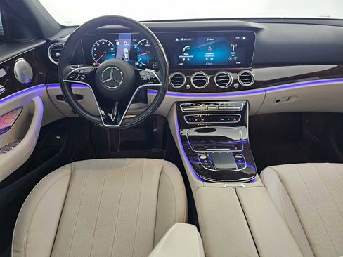 Used 2023 Mercedes-Benz E 350 Sedan image 18