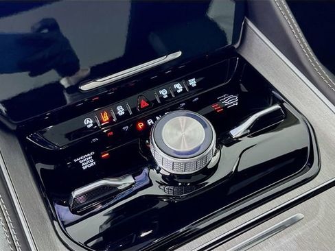 New 2025 Jeep Wagoneer L Series II image 20