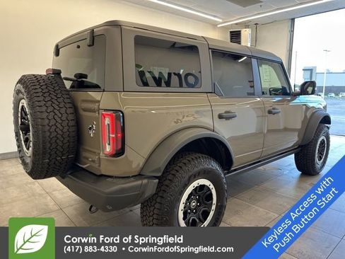 New 2025 Ford Bronco Badlands image 7