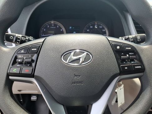 Used 2016 Hyundai Tucson SE w/ Option Group 02 AWD/4WD image 5