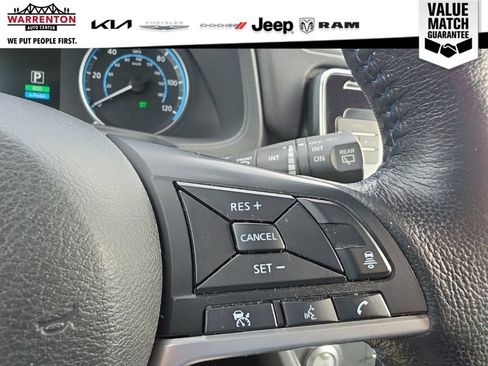 Used 2019 Nissan Leaf SV FWD image 21