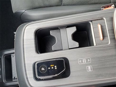 Certified 2023 Nissan Ariya FWD image 23