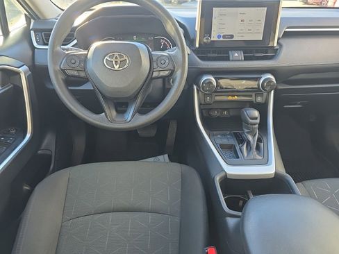 Used 2024 Toyota RAV4 XLE image 21