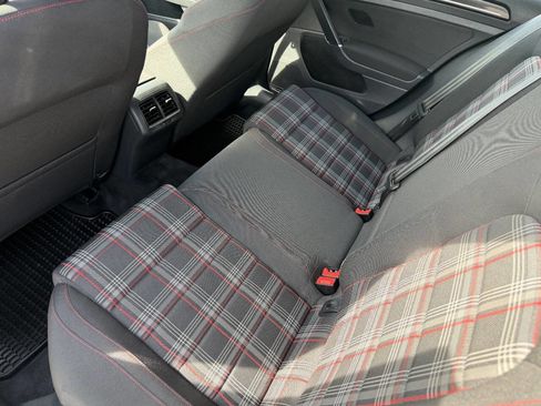 Used 2016 Volkswagen GTI S image 21