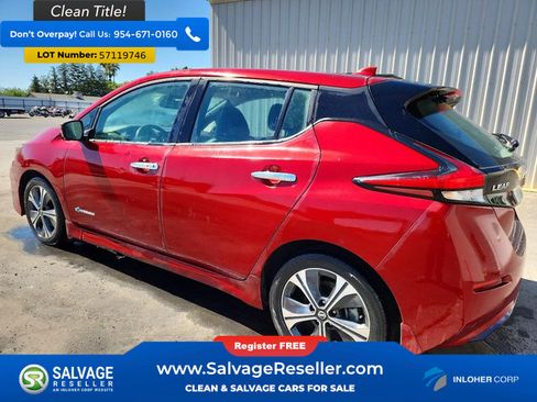 Used 2018 Nissan Leaf SL w/ SL Technology Package FWD image 3
