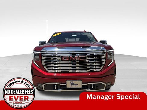 Used 2023 GMC Sierra 1500 Denali w/ Denali Reserve Package AWD/4WD image 11
