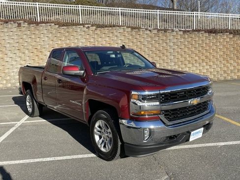 Used 2017 Chevrolet Silverado 1500 LT w/ All Star Edition image 2