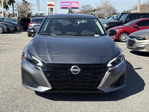 Certified 2024 Nissan Altima 2.5 SV image 9