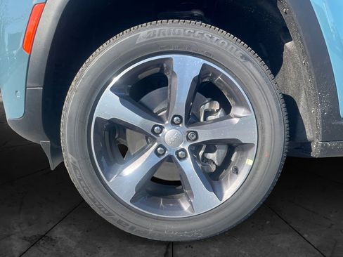 New 2026 Jeep Grand Cherokee L Limited AWD/4WD image 14