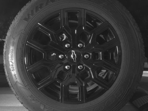 Used 2026 Chevrolet Colorado W/T w/ WT Custom Package RWD image 14