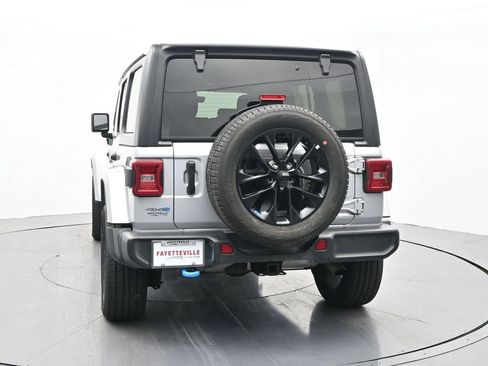Used 2023 Jeep Wrangler Unlimited Sahara image 8