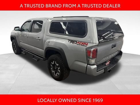Certified 2020 Toyota Tacoma TRD Off-Road image 4