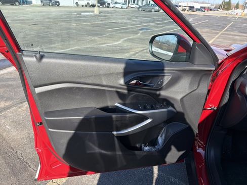 New 2026 Chevrolet Trax LS image 10