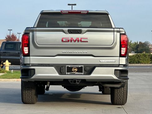 New 2026 GMC Sierra 1500 Elevation w/ Elevation Select Package image 5