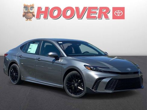 New 2026 Toyota Camry SE FWD image 26