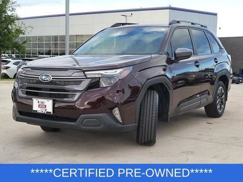Used 2026 Subaru Forester Premium AWD/4WD image 2