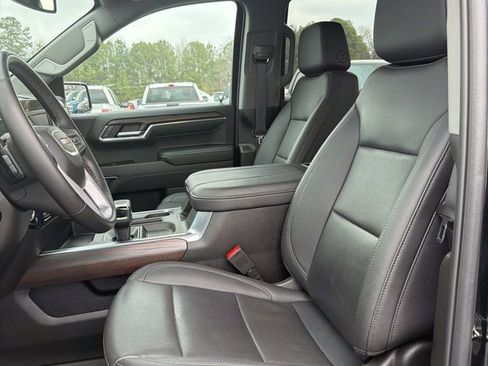 Used 2024 GMC Sierra 1500 SLT w/ SLT Premium Plus Package image 28