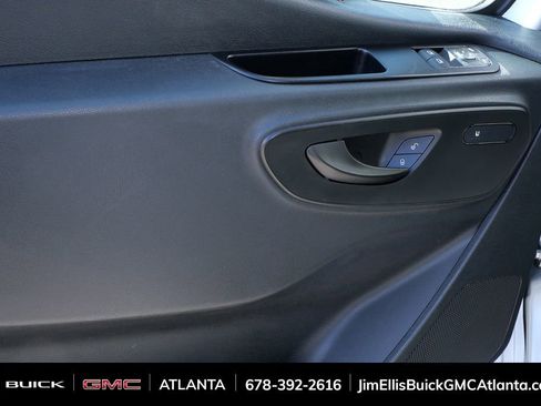 Used 2024 Mercedes-Benz Sprinter 2500 image 7