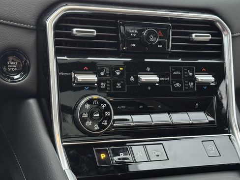 New 2026 Nissan Armada Platinum AWD/4WD image 12
