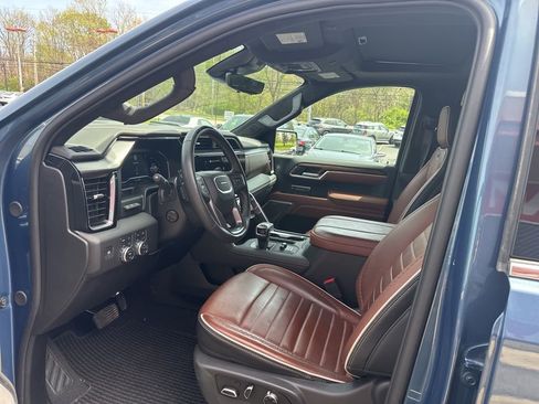 Used 2025 GMC Sierra 1500 Denali Ultimate AWD/4WD image 28