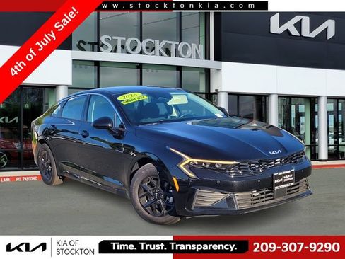 Used 2026 Kia K5 LXS FWD image 1