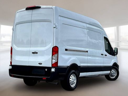 Used 2023 Ford Transit 250 148 High Roof AWD image 6
