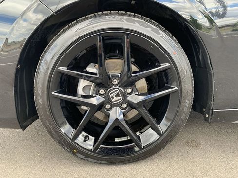 Used 2024 Honda Civic Sport image 10