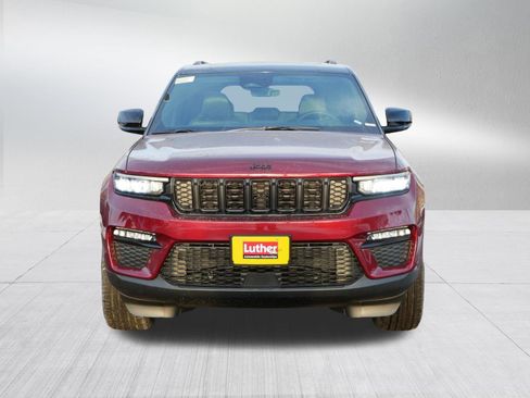 New 2025 Jeep Grand Cherokee Limited image 2