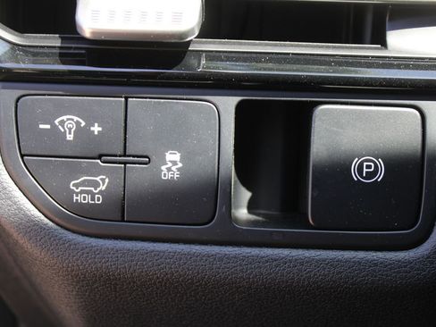 New 2026 Kia Sportage EX FWD image 25