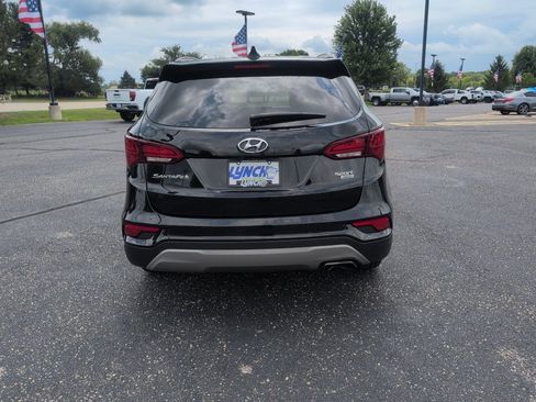Used 2017 Hyundai Santa Fe Sport AWD/4WD image 4
