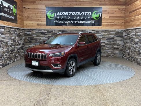 Used 2019 Jeep Cherokee Limited image 4