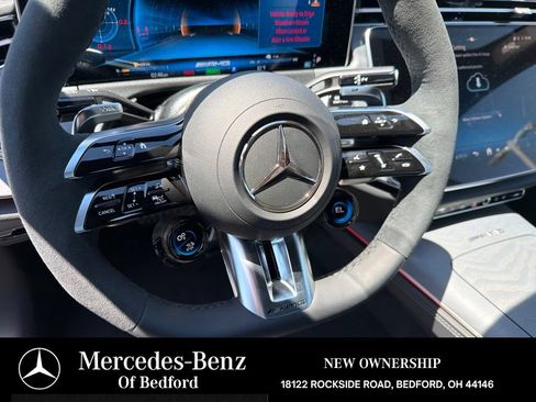 New 2026 Mercedes-Benz E 53 AMG e 4MATIC Sedan image 9