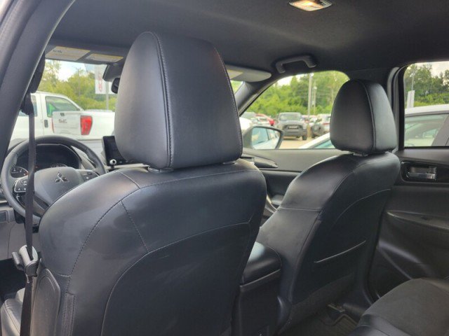 Used 2025 Mitsubishi Eclipse Cross AWD image 25