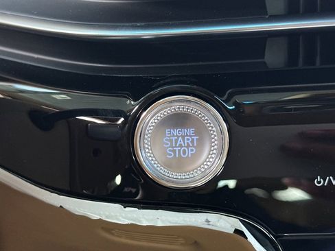 New 2026 Genesis G80 2.5T Advanced image 22