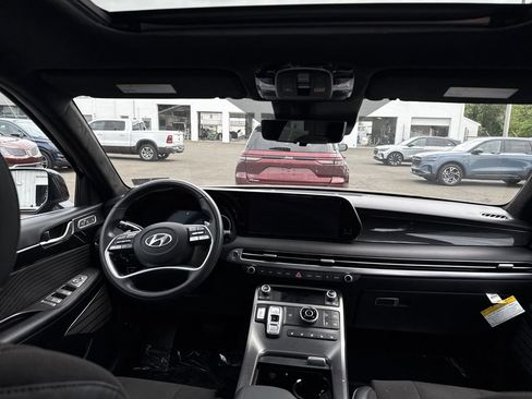 Used 2025 Hyundai Palisade Calligraphy AWD/4WD image 21